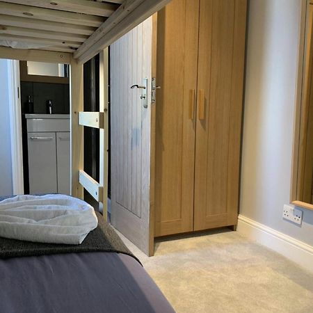 Ryam Suites Londra Esterno foto