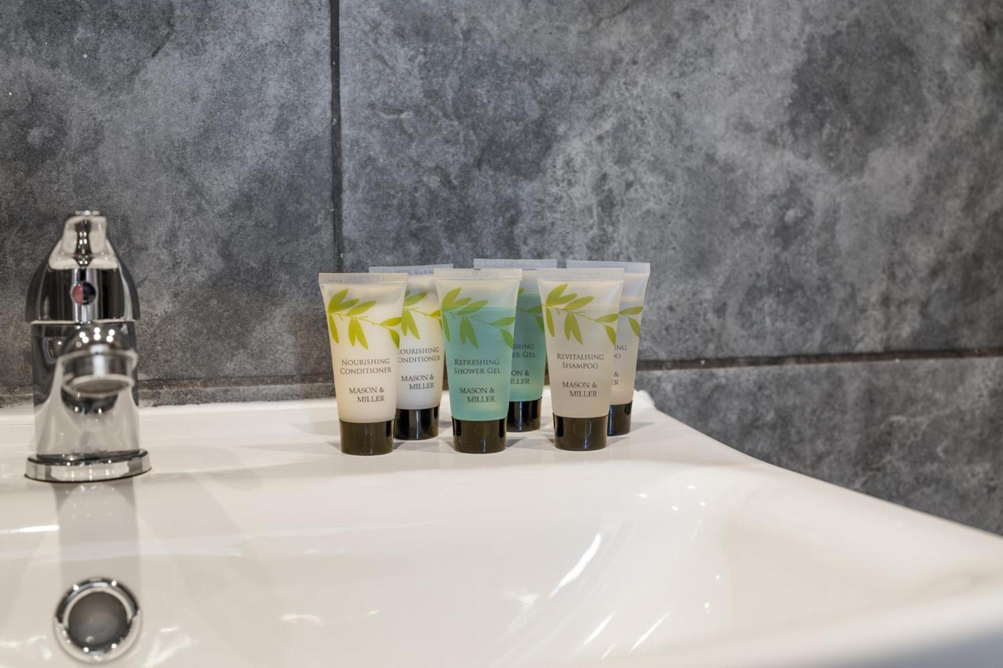 Ryam Suites Londra Esterno foto